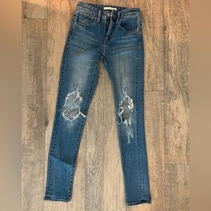 Levi’s 721 High Rise Skinny Jeans